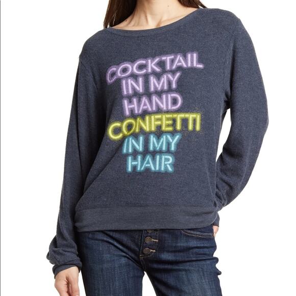 Wildfox Tops - NWT! Wildfox Cocktail In My Hand Pullover Sweatshirt size Large